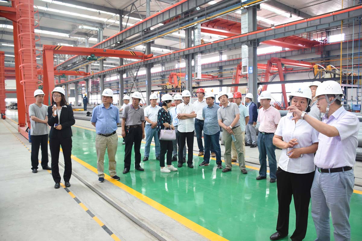 省住建廳副廳長(zhǎng)劉寧一行調(diào)研甘肅建投裝配式鋼結(jié)構(gòu)產(chǎn)業(yè)鏈